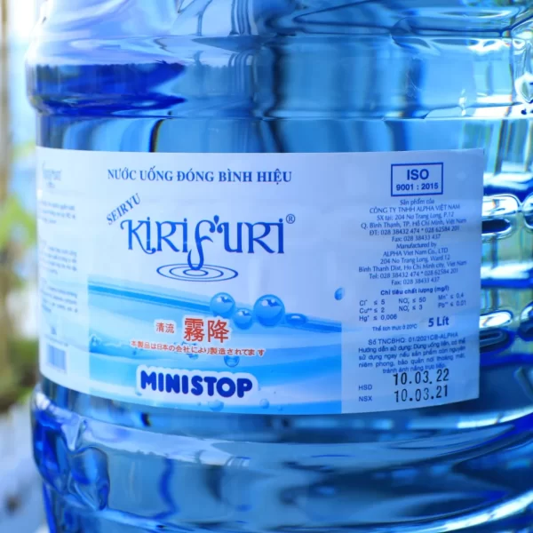 Nước uống đóng bình vòi KIRIFURI 05 lít Bến Tre