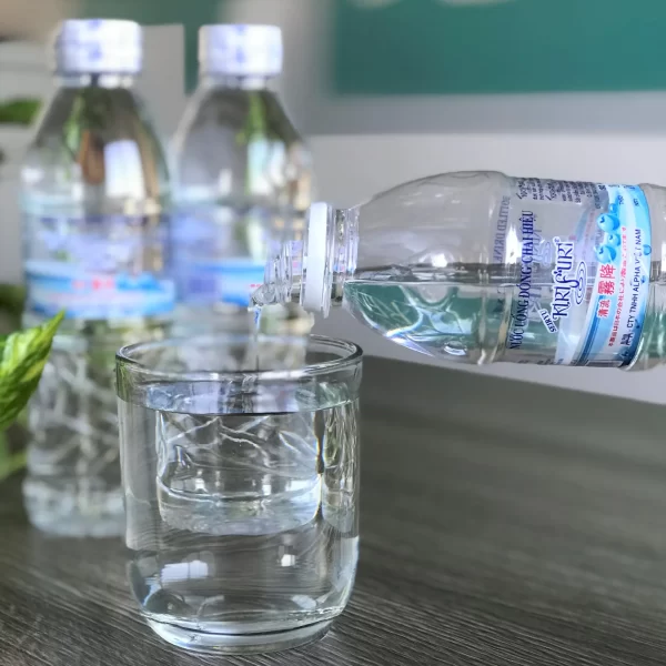 Nước uống đóng chai KIRIFURI 330ml Bến Tre - Hình ảnh 2